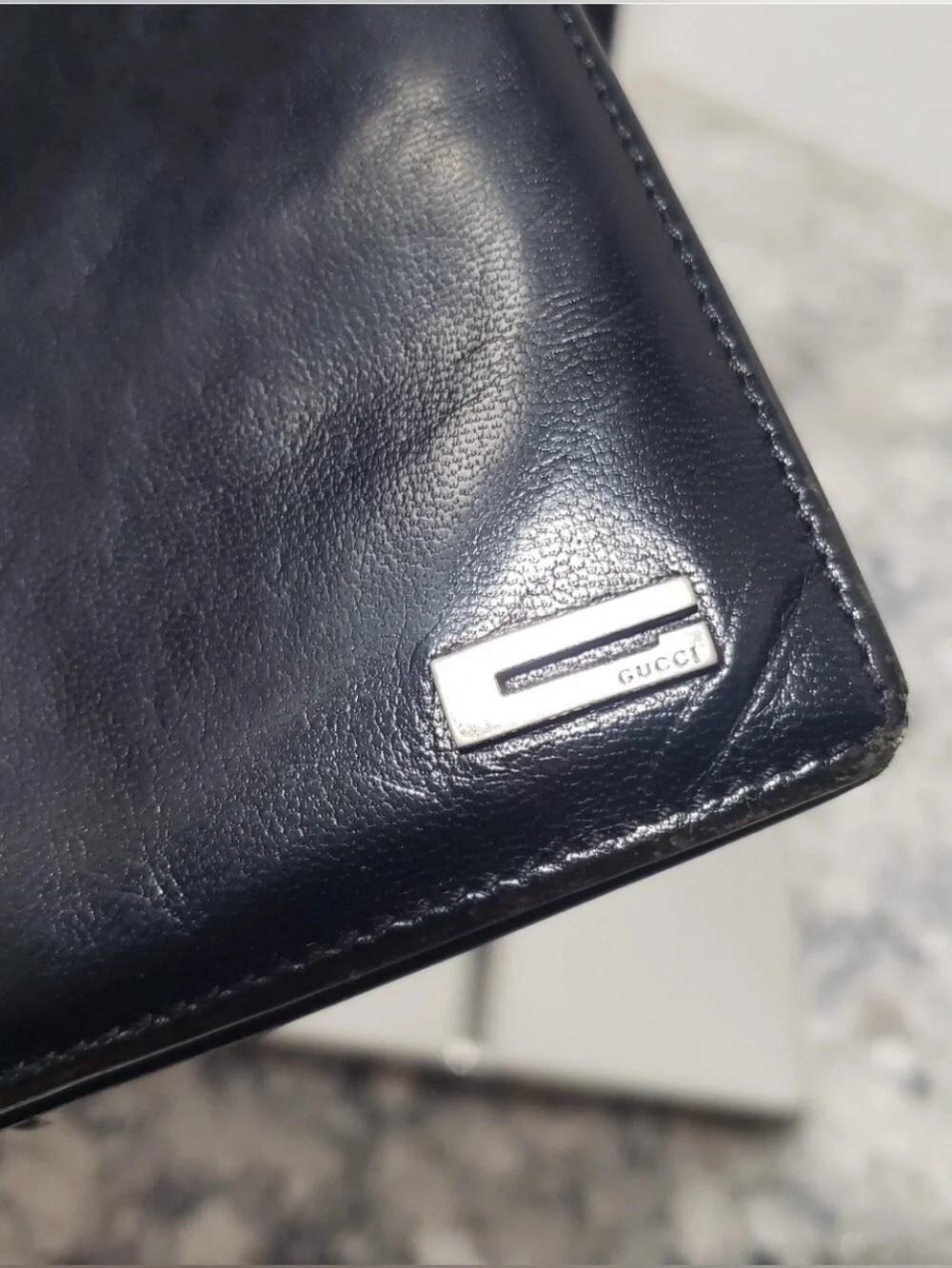 Gucci Vintage Black Long Slim Leather Bifold Wallet